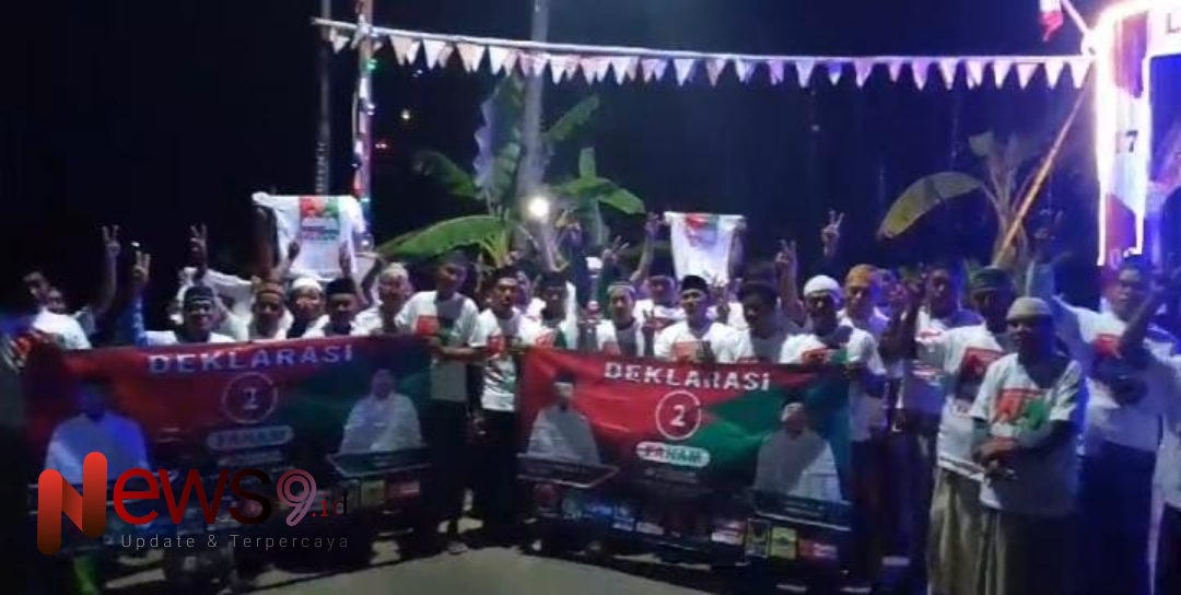 Foto: Warga Desa Gunggung, Kecamatan Batuan, Kabupaten Sumenep, saat menggelar deklarasi dukungan ke FAHAM, @by_News9.id