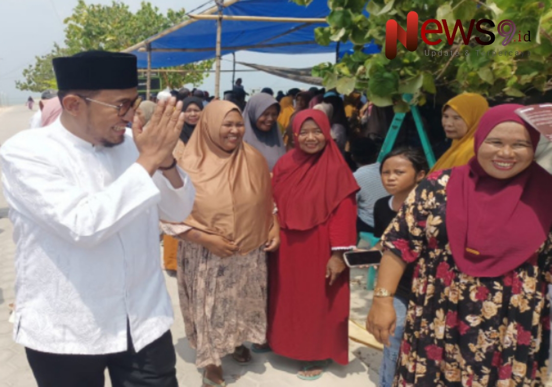Foto: Calon Bupati Sumenep, Achmad Fauzi, menyapa masyarakat Desa Tanjung Kiaok dan Sepanjang, Kec. Sapeken, @by_News9.id