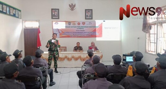 Mantapkan Kesiapan Keamanan Menjelang Pilkada 2024, Babinsa Pandansari Hadiri Pembinaan Satlinmas