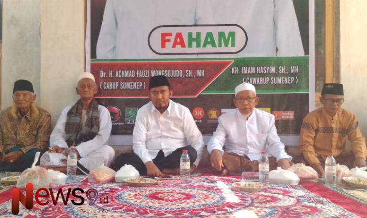 Foto: Calon Bupati Achmad Fauzi disambut sambutan meriah dari ribuan warga Pulau Oksigen Giliyang, @by_News9.id