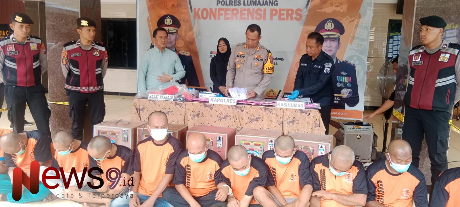 Polres Lumajang Rilis Ungkap Judi Online dan Konvensional, Pelaku dan barang bukti yang berhasil diamkan