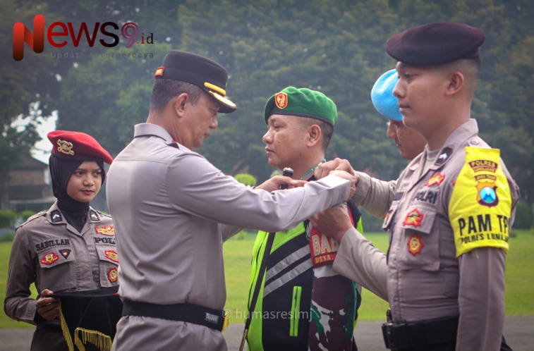 Foto: Apel pergeseran pasukan menandai kesiapan penuh Polres Lumajang dalam mengawal Pilkada 2024, @by_News9.id