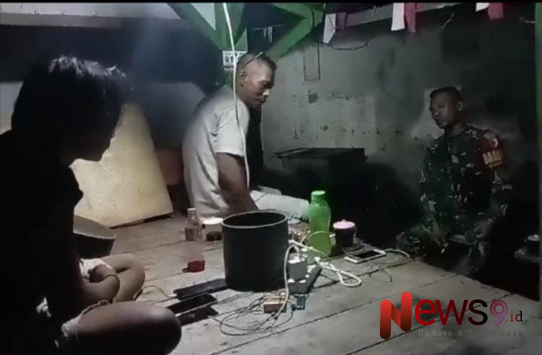 Foto: Serda Ashar, melaksanakan patroli malam di wilayah Kelurahan Tempokersan, @by_News9.id