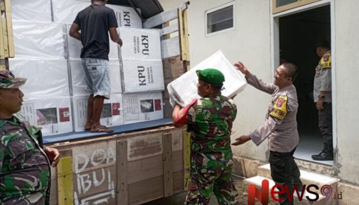 Pengawalan Ketat Logistik Pilkada di Wilayah, Forkopimcam Kedungjajang Pastikan Distribusi Aman