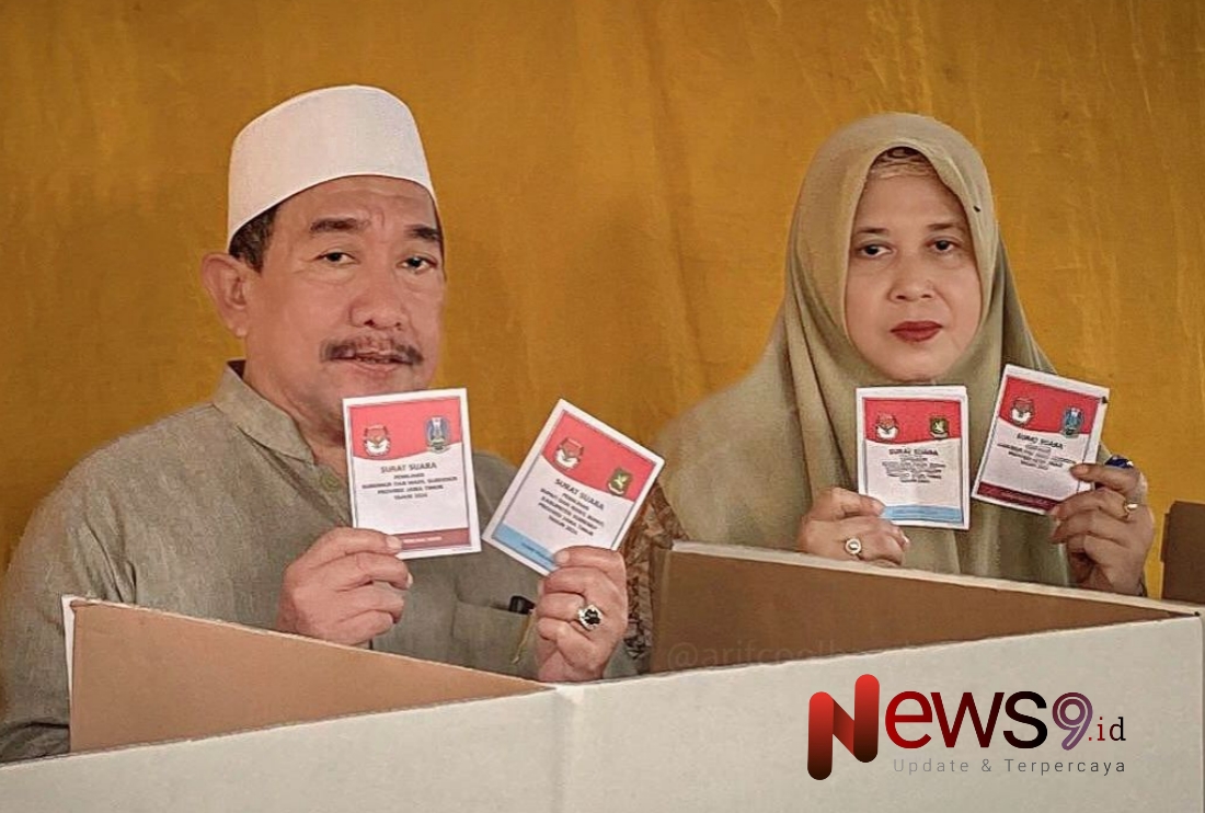 Foto: Calon Wakil Bupati Sumenep, KH Imam Hasyim, didampingi sang istri, Nyai Jamilah Siroj, @by_News9.id