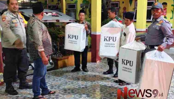 Sinergi Babinsa dan Bhabinkamtibmas Desa Jeruk Pastikan Pengembalian Logistik Pilkada Aman