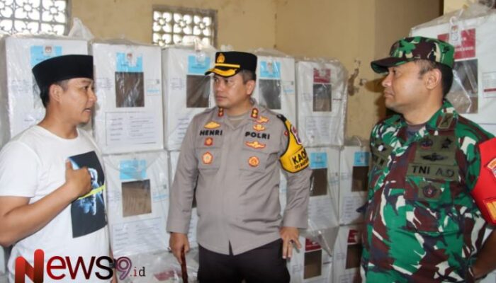 Sinergi TNI-Polri Kawal Pergeseran Kotak Suara Pilkada Sumenep