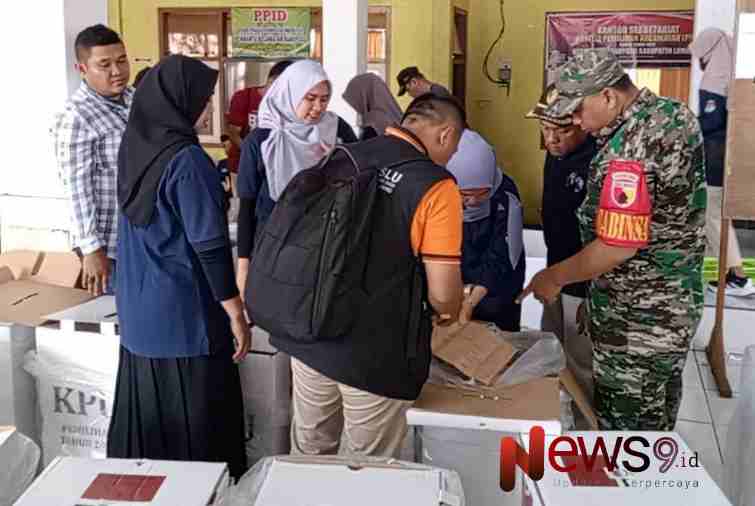 Foto: Pleno Rekapitulasi Hasil Penghitungan Perolehan Suara di Kecamatan Ranuyoso, @by_News9.id