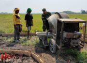 Karya Bakti Pengecoran Jalan di Jatirejo, Bukti Sinergi Babinsa dan Warga