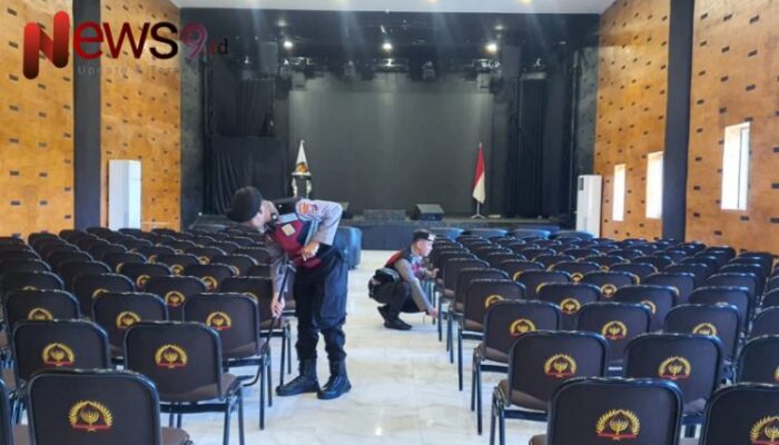 Polisi Sterilisasi Lokasi Rekapitulasi Suara Pilkada Lumajang 2024