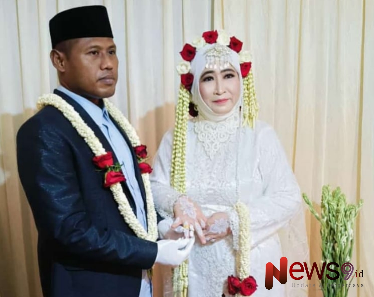 Foto: Prosesi Akad Nikah Wabup Sumenep dan Bripka Krisna Maharta, @by_News9.id