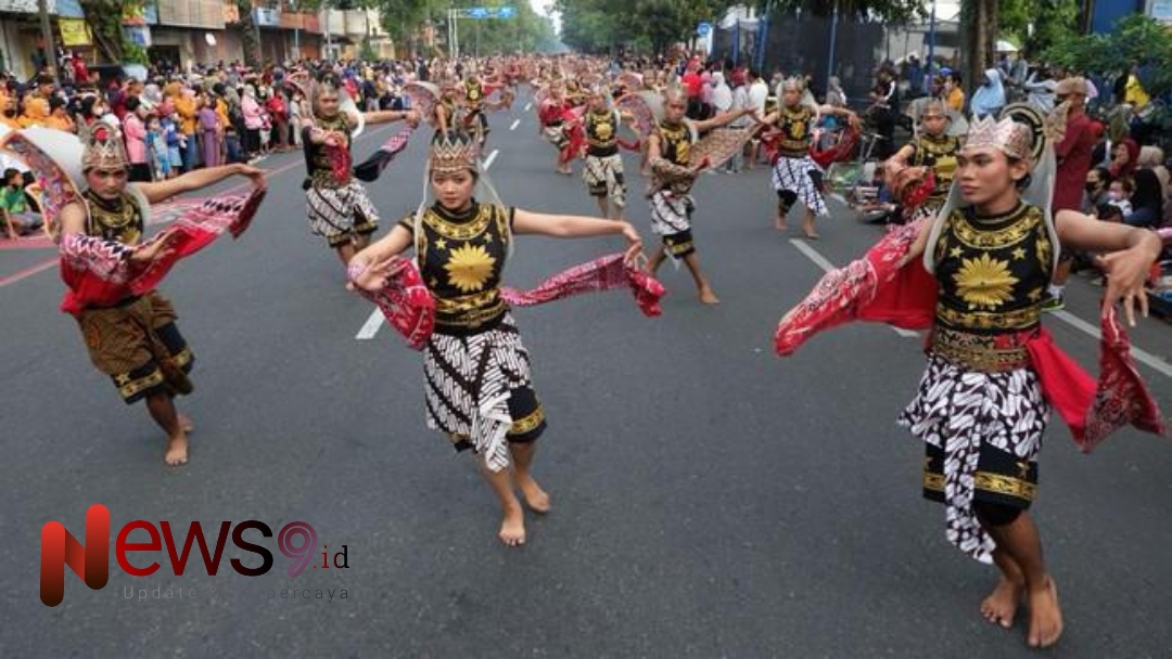 Foto: (Istimewa) Tarian tradisional khas Jawa Tengah. @by_News9.id