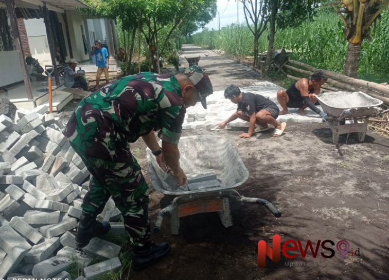 Foto: Kegiatan karya bakti pembangunan jalan rabat beton, @by_News9.id