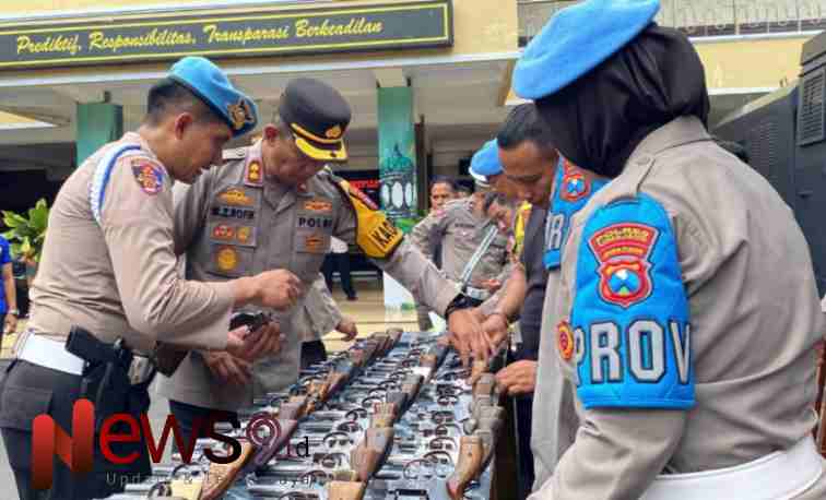 Foto: Pemeriksaan senjata api anggota di jajaran Polres Lumajang, @by_News9.id