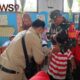 Foto: Pendampingan dalam kegiatan imunisasi siswa SDN Ranuyoso 03, @by_News9.id