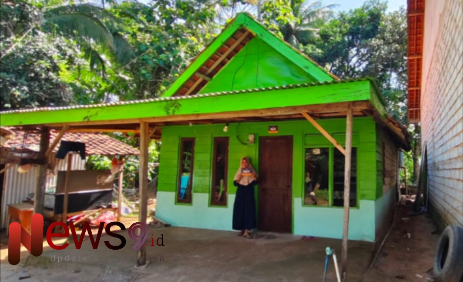 Foto: Salah seorang penerima Bantuan Stimulan Perumahan Swadaya (BSPS), @by_News9.id