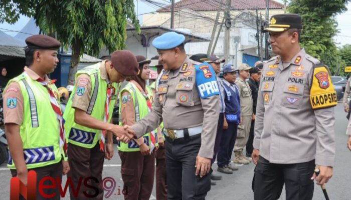 Mabes Polri Pastikan Keamanan Natal di Lumajang, Kombes Rahmat Budi Handoko Pantau Langsung