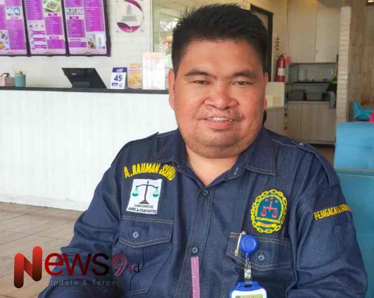 Foto: Abdurrahman Suhu, seorang pengacara Jakarta yang dikenal dengan julukan Macan Pengadilan. @by_News9.id