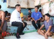 Bangun Pendekatan Persuasif, Kalapas Banyuwangi Sapa Warga Binaan