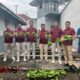 Foto: Kepala Lapas Banyuwangi, Mochamad Mukaffi saat panen sayuran, @by_News9.id