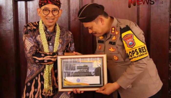 Dedikasi dalam Pelestarian Budaya, Kapolres Sumenep Terima Penghargaan dari Menbud RI