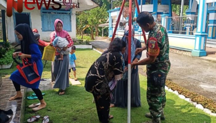 Monitoring Posyandu, Kolaborasi Babinsa dan Bidan Desa Kalijeruk Jaga Kesehatan Anak Sejak Dini 