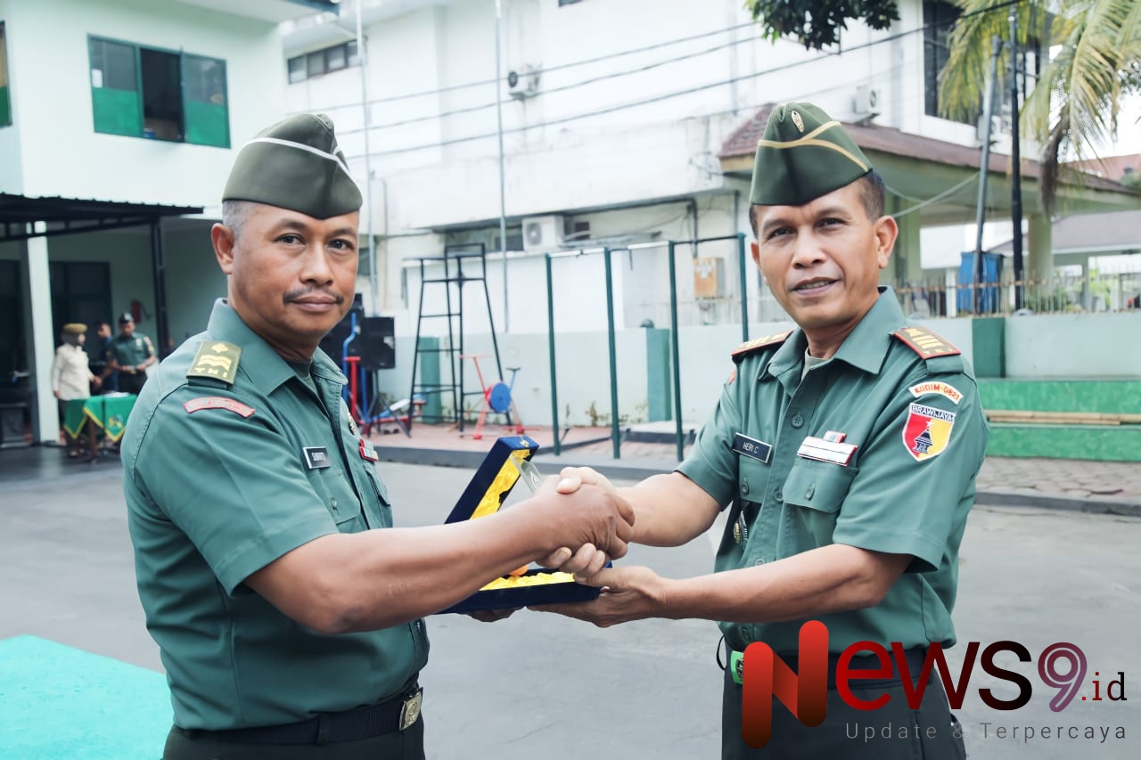 Foto: Upacara Bendera sekaligus Laporan Masa Persiapan Pensiun (MPP) atas nama Peltu Suwanto. @by_News9.id