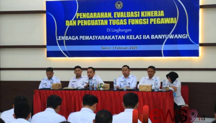 Rapat Dinas Perdana, Kalapas Banyuwangi: Evaluasi Kinerja Masing-Masing Bagian dan Laksanakan Tugas Sesuai SOP