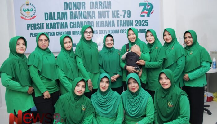 Persit KCK Cabang XXXV Dim 0821 Koorcab Rem 083 PD V/Brawijaya Gelar Donor Darah dalam Rangka HUT ke-79 Tahun 2025