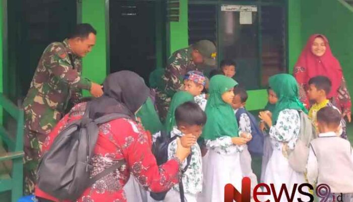 Terima Kunjungan Edukatif dari TK Islamiyah Tempursari, Koramil 0821-18/Tempursari Kenalkan Tugas Satuan Teritorial
