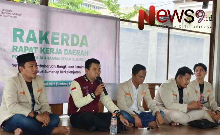 Foto: Pimpinan Daerah Pemuda Muhammadiyah (PDPM) Kabupaten Sumenep saat menggelar Rakerda di UM Malang. @by_News9.id