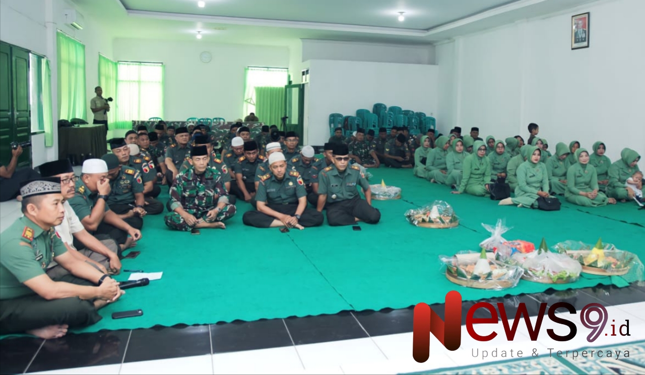 Foto: Kodim 0821 Lumajang menggelar kegiatan keagamaan bertajuk Membangun Mentalitas Tangguh Menghadapi Percepatan Zaman. @by_News9.id