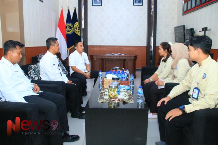 Foto: Lembaga Pemasyarakatan (Lapas) Kelas IIA Banyuwangi resmi memperpanjang kerja sama dengan Yayasan Gendhog Nemu Sariro (Gennesa). @by_News9.id
