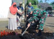 DLH Lumajang Dukung TMMD ke-123 dengan Penanaman Pohon di Desa Burno