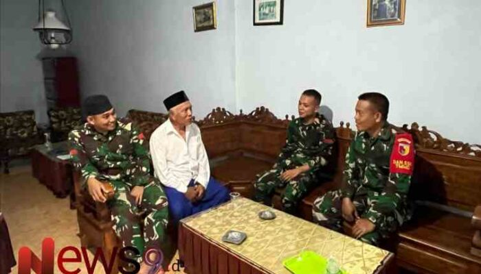 Danki SSK TMMD ke-123 Perkuat Silaturahmi dengan Anjangsana ke Rumah Kades Burno