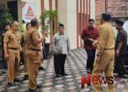 Pertama Kerja, Wabup Sumenep KH. Imam Hasyim Sambangi Berbagai Divisi Pemerintahan
