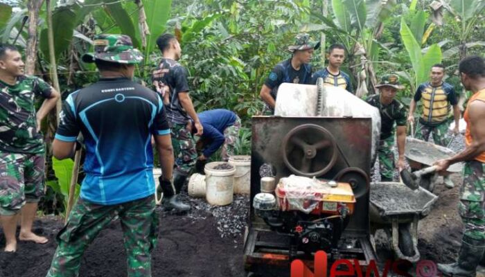 Satgas TMMD ke-123 Kodim 0821/Lumajang dan Warga Bersatu Bangun Jalan Desa