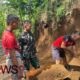 Foto: Perapian pada sisi kanan dan kiri jalan rabat beton yang telah selesai dibangun di Dusun Mlambing. @by_News9.id