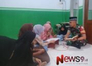 Bangun Komsos di Bulan Ramadan Babinsa Kedungjajang Tadarus Bersama Santri