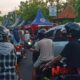 Foto: Bazar UMKM tandingan di sepanjang Jalan Kemayoran - Pamekasan, @by_News9.id