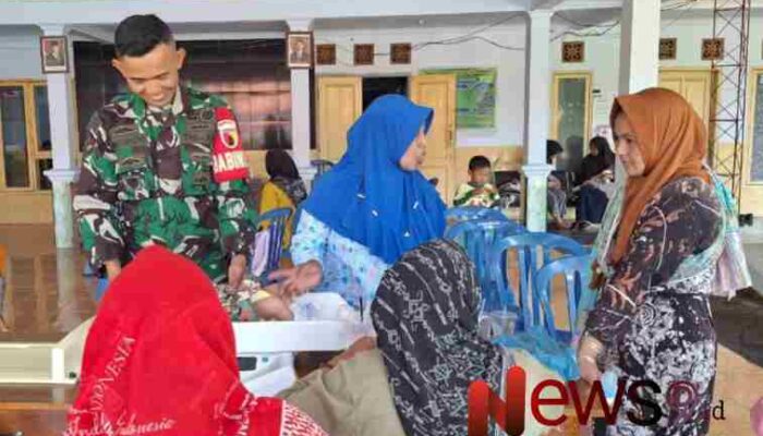 Dukung Kesehatan Balita, Babinsa Papringan Dampingi Bidan Desa Monitoring Posyandu