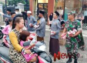 Kolaborasi Babinsa Yosowilangun Lor Bersama Ormas Berbagi Takjil di Bulan Ramadan