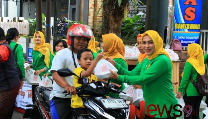 Lapas Banyuwangi Kolaborasi dengan PIPAS Bagikan 200 Paket Takjil