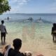 Foto: Suasana lomba Dayung Tradisional di Pantai Aloha di Pulau Saur, Kecamatan Sapeken, Kabupaten Sumenep. @by_News9.id