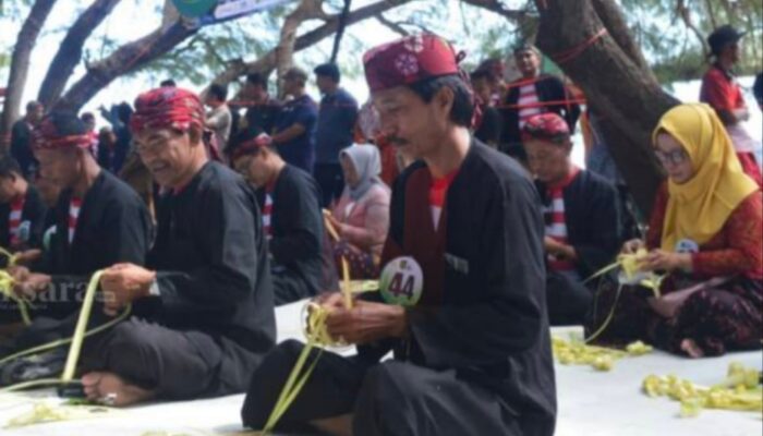 Festival Ketupat 2025 Siap Guncang Pantai Slopeng: Sajian Tradisi, Seni, dan Kuliner Khas Madura