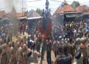 Warga Banyuates Tuntut Pilkades Segera Digelar dan Protes Pergantian Pj Kades