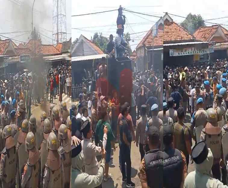 Foto: Masa aksi di depan kantor Kecamatan Banyuates, Sampang Madura, Jawa Timur. @by_News9.id