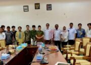 Jalan Rusak di Desa Komis: Aspirasi Pemuda Ditanggapi, Tapi Kapan Realisasinya?