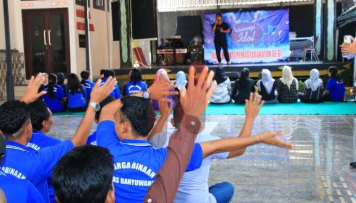 Lomba Karaoke Jadi Ajang Adu Bakat Tarik Suara Warga Binaan Lapas Banyuwangi