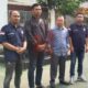Foto: Kuasa hukum korban, Taslim Pua Gading, SH, MH, bersama rekan dari Kantor Advokat Kompak Law, saat mendatangi Kejari Kabupaten Pasuruan, @by_News9.id